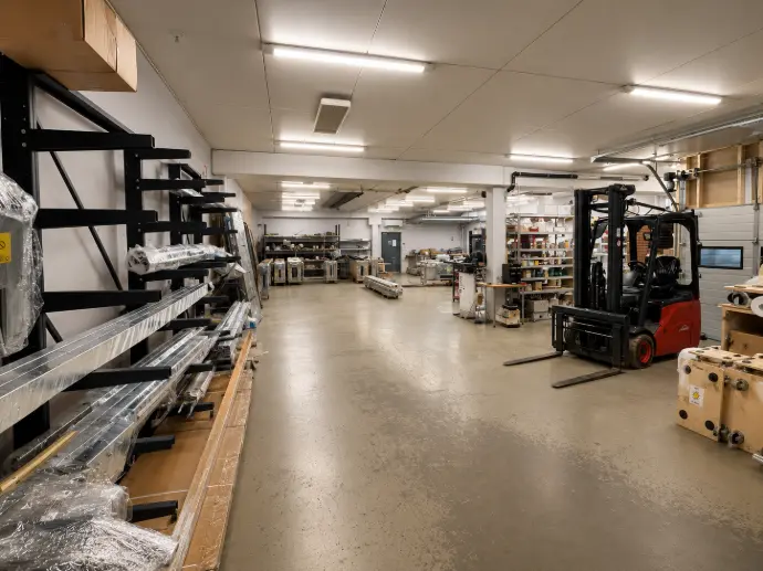 Lager og logistikk hos Perleporten på Raglamyrvegen 11 Haugesund
